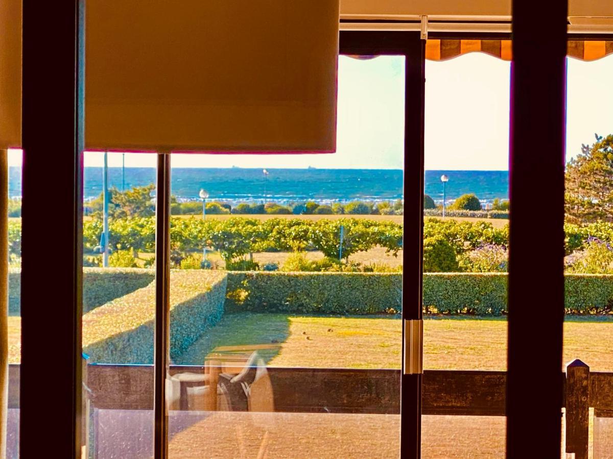Magnifique Appart Standing Face Mer Centre A Pied Apartment Deauville Luaran gambar